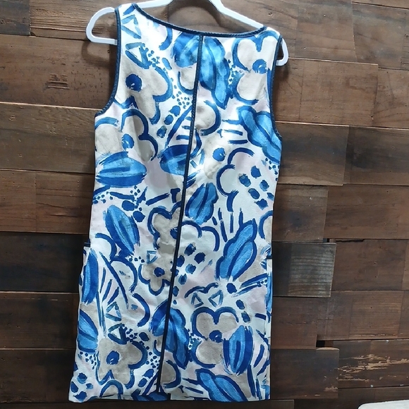 Lands' End Canvas Sleeveless Dress with Floral Pattern - Picture 6 of 6